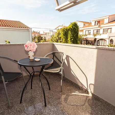 Beach Apartments Rafael Zadar Ruang foto