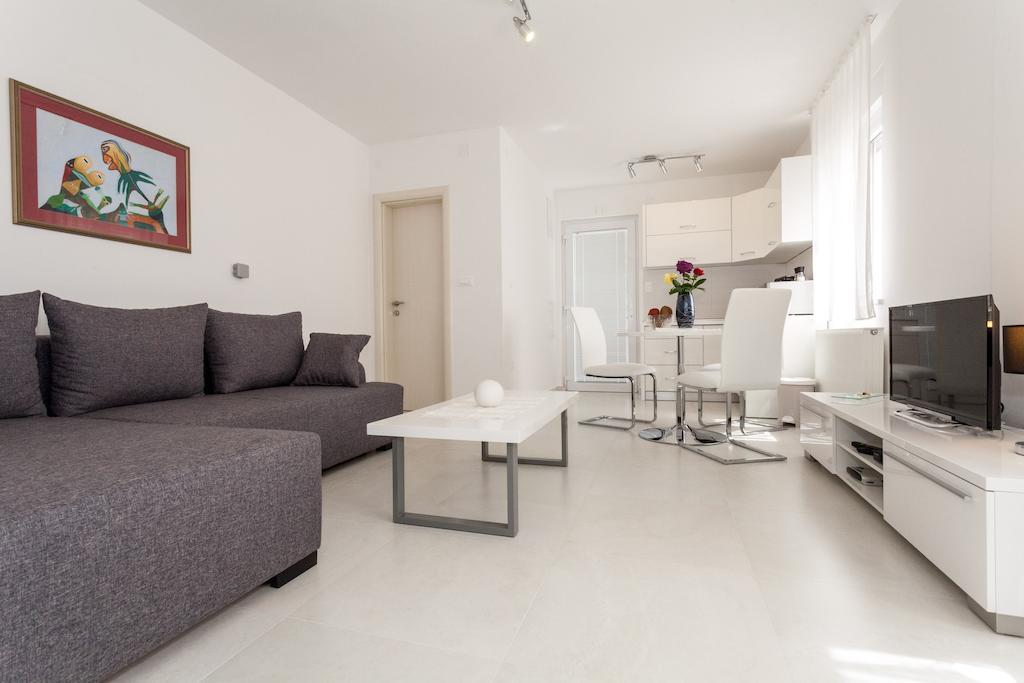 Beach Apartments Rafael Zadar Ruang foto