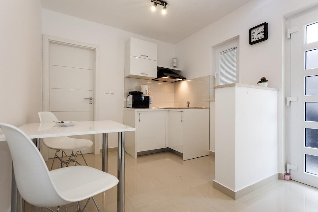 Beach Apartments Rafael Zadar Ruang foto