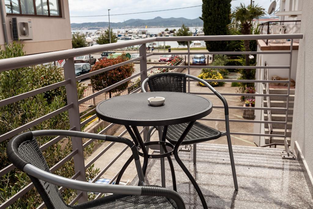 Beach Apartments Rafael Zadar Ruang foto