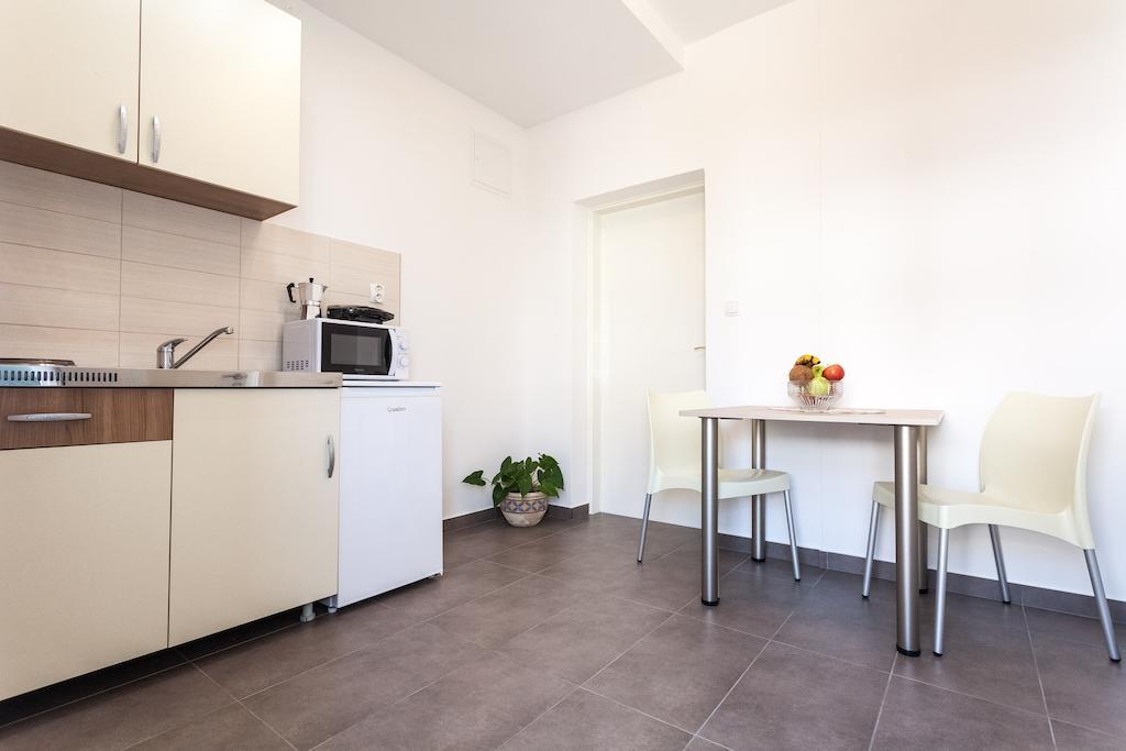 Beach Apartments Rafael Zadar Ruang foto