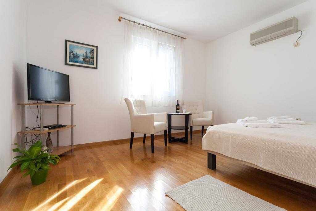 Beach Apartments Rafael Zadar Ruang foto